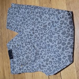 Hello Kitty Leopard Print Skinny Jeans